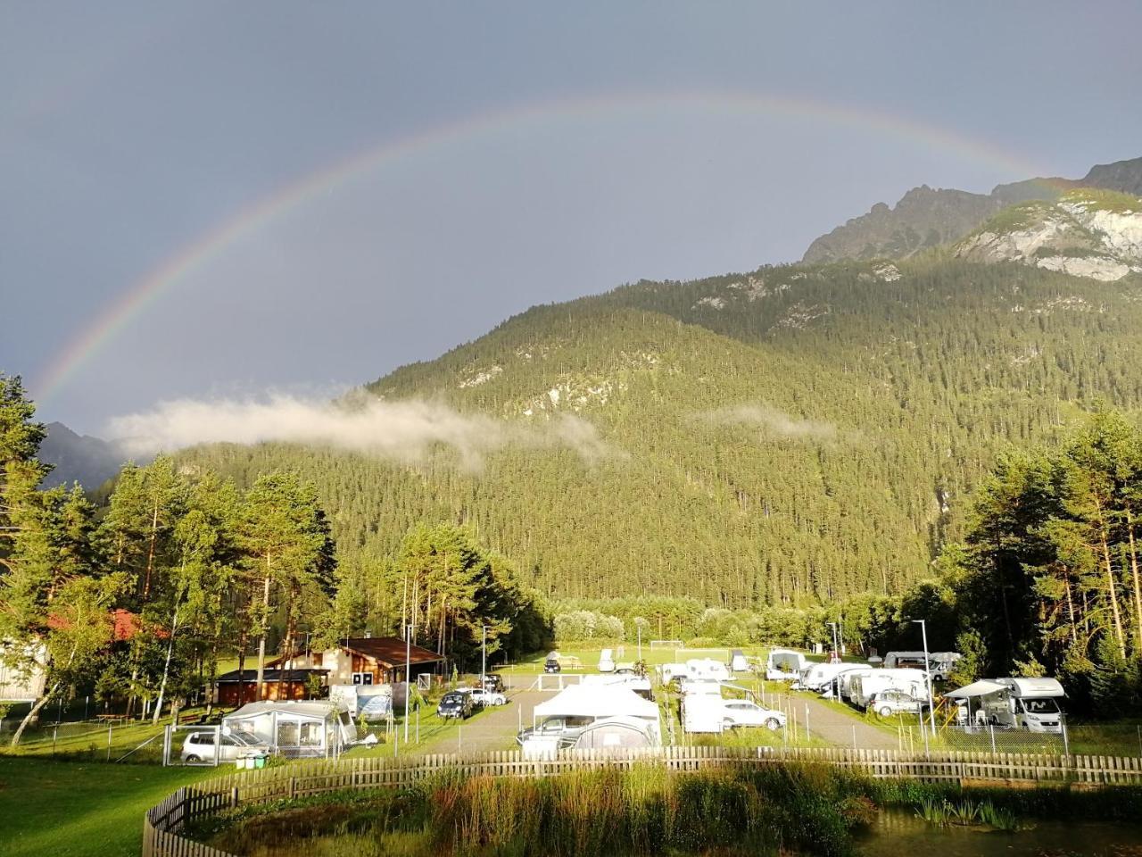 Camping Lechtal Hotell Vorderhornbach Exteriör bild